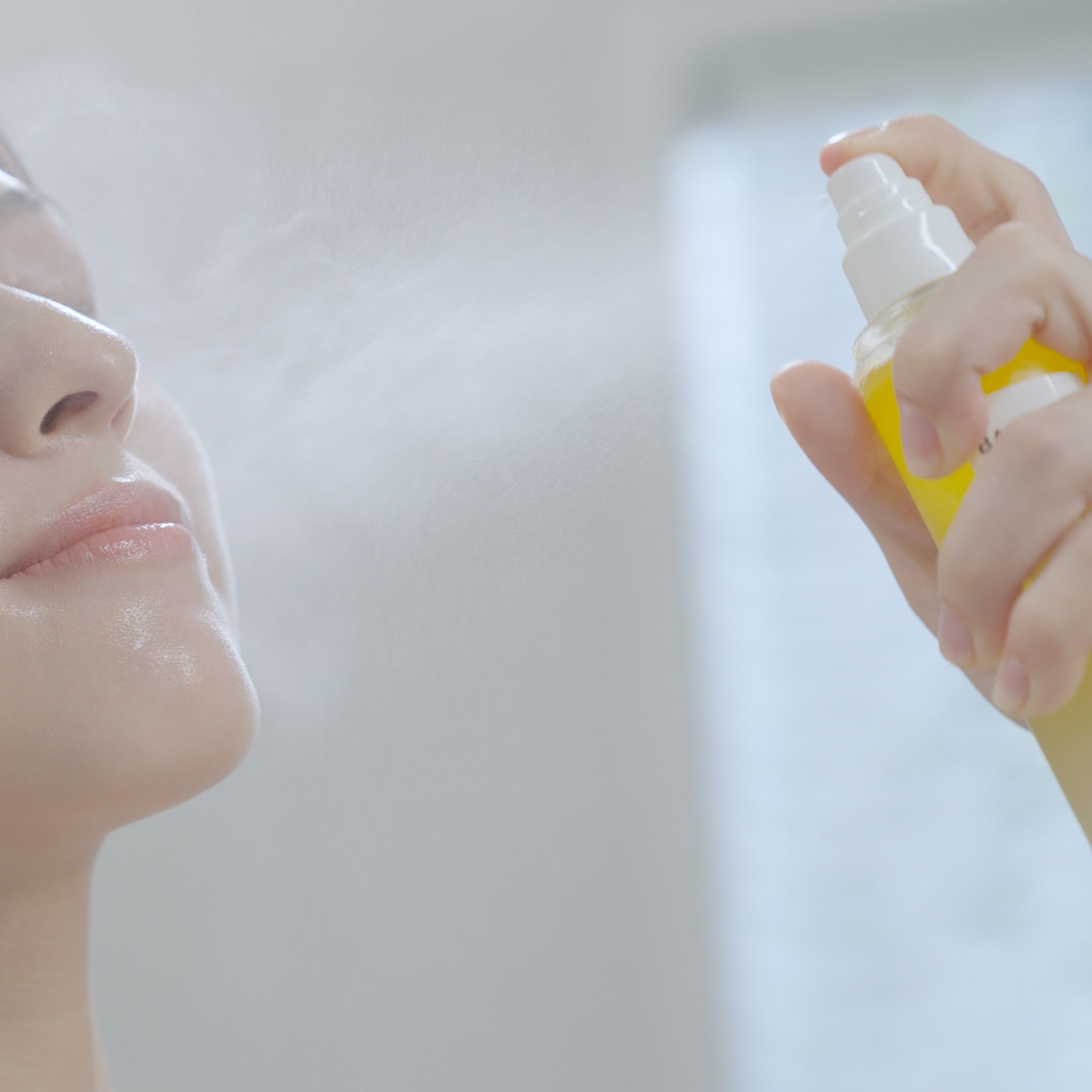 CELESTYN Brume tonifiante au bakuchiol 100 ml / 3,38 fl oz